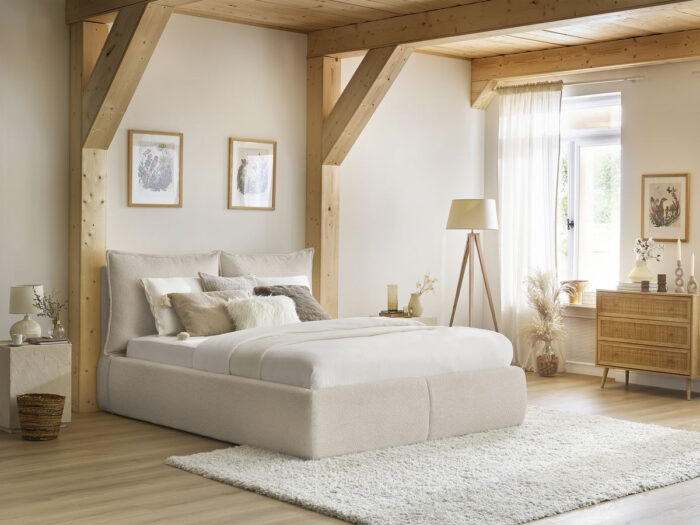 Lit coffre GARANCE avec tête de lit effet oreiller tissu bouclette Beige