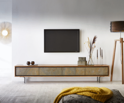 Meuble-TV Juwelo 220 cm acacia nature avec placage de pierre 4 portes